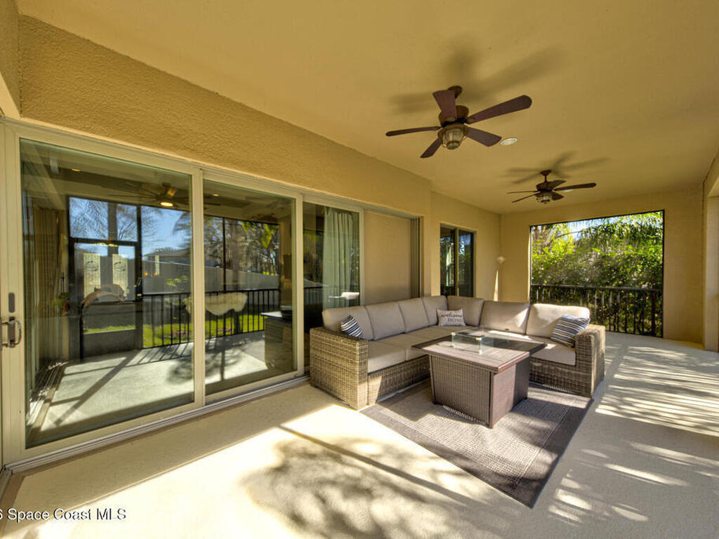 21608 Sullivan Ranch Boulevard, Mount Dora, FL 32757