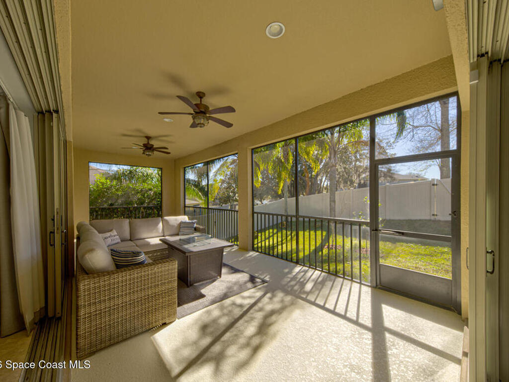 21608 Sullivan Ranch Boulevard, Mount Dora, FL 32757