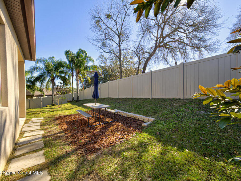 21608 Sullivan Ranch Boulevard, Mount Dora, FL 32757