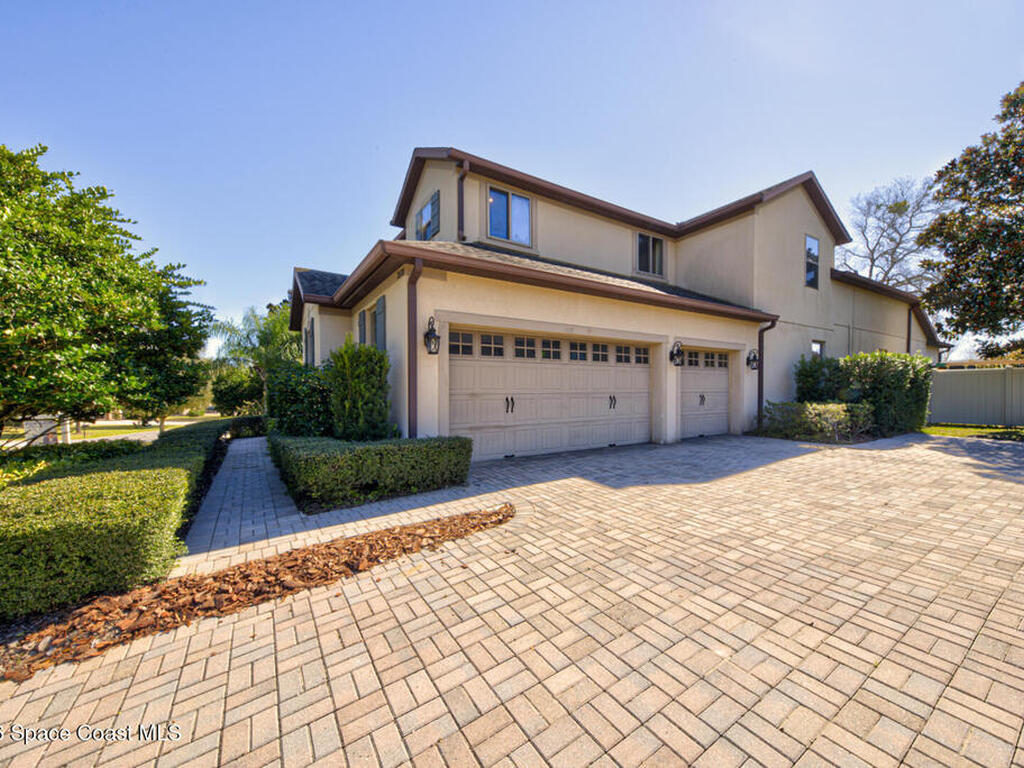 21608 Sullivan Ranch Boulevard, Mount Dora, FL 32757