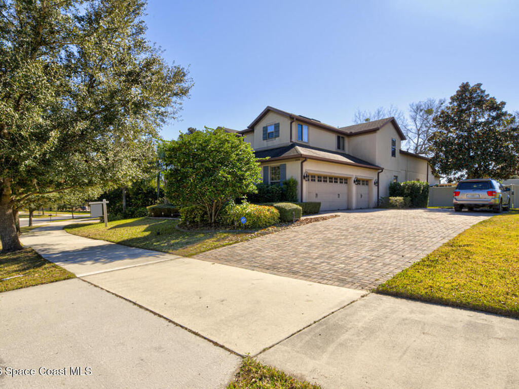 21608 Sullivan Ranch Boulevard, Mount Dora, FL 32757