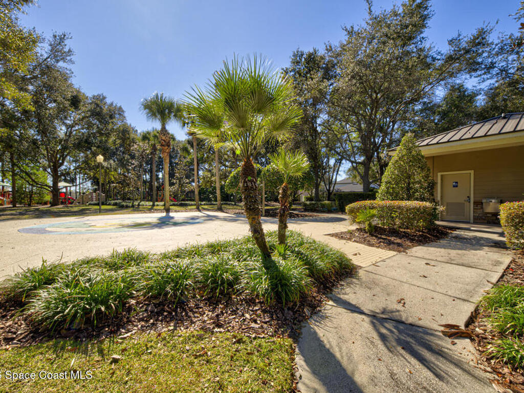 21608 Sullivan Ranch Boulevard, Mount Dora, FL 32757