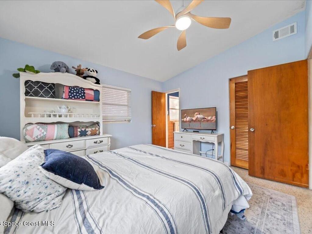 2123 N Indian River Drive, Cocoa, FL 32922