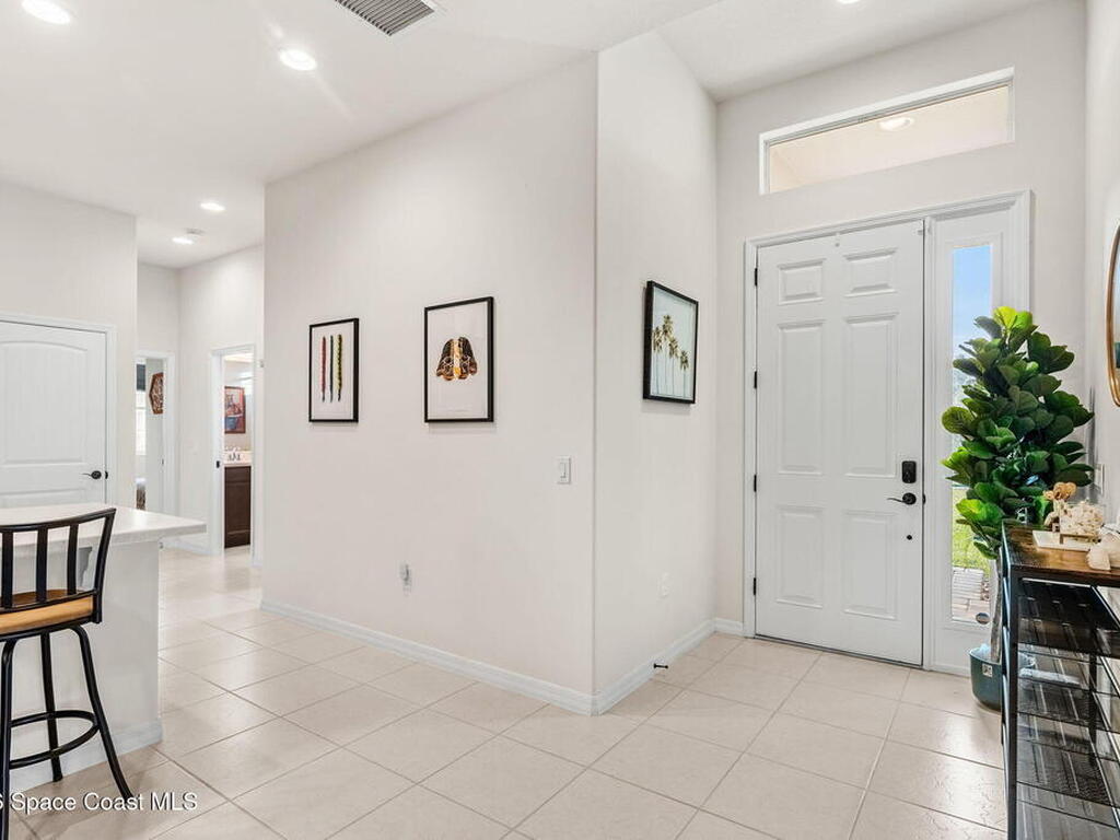 2868 Avalonia Drive, Melbourne, FL 32940