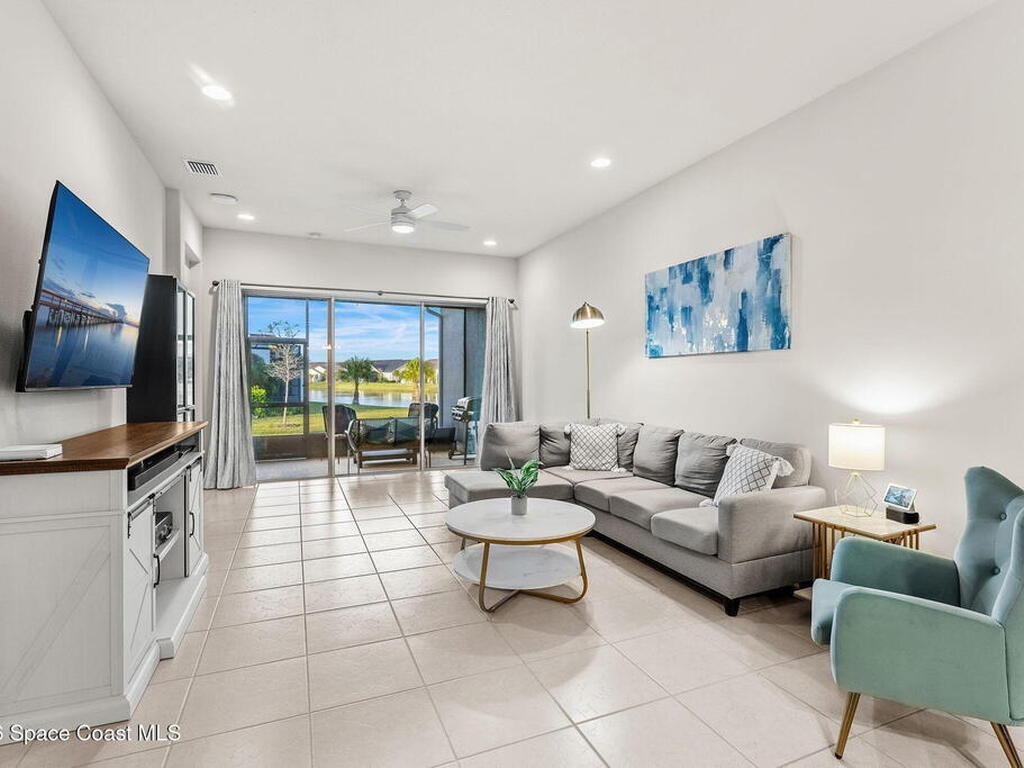 2868 Avalonia Drive, Melbourne, FL 32940