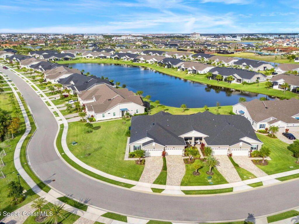 2868 Avalonia Drive, Melbourne, FL 32940