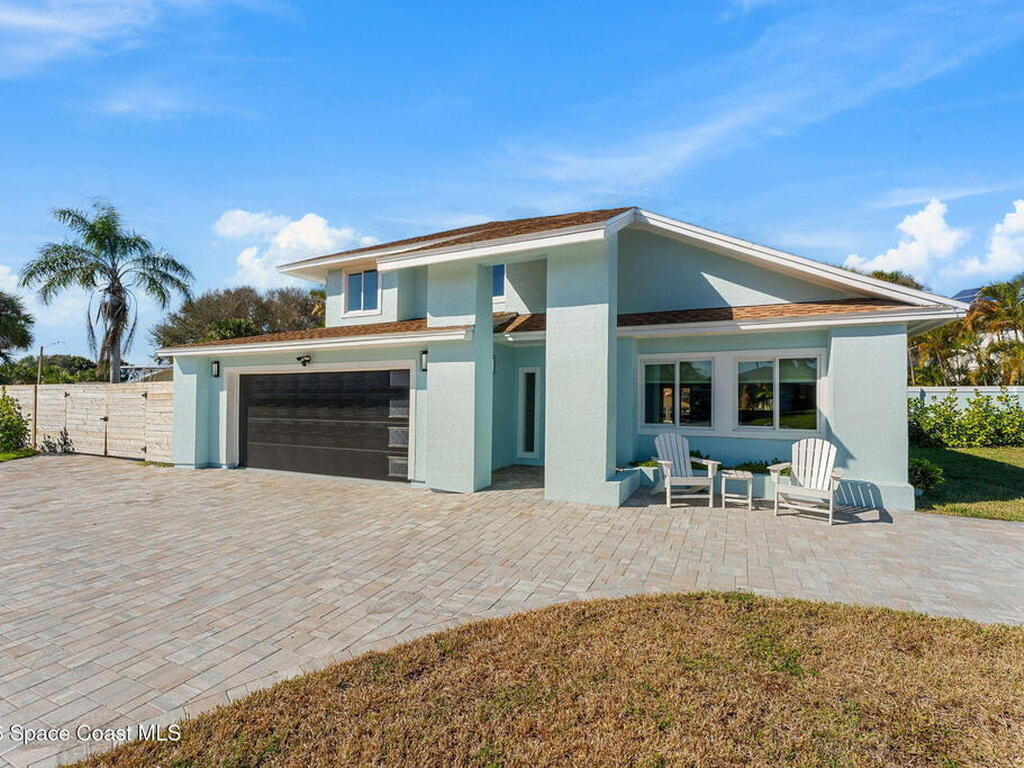 398 Riverview Lane, Melbourne Beach, FL 32951