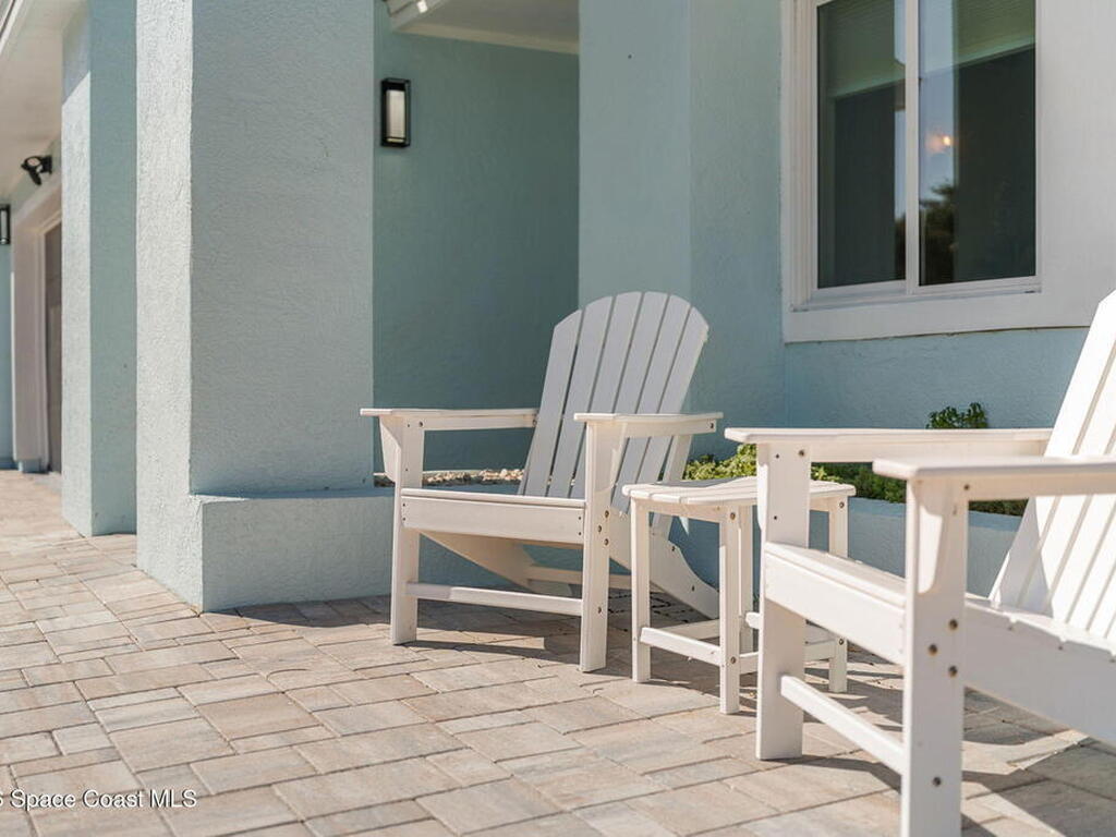 398 Riverview Lane, Melbourne Beach, FL 32951