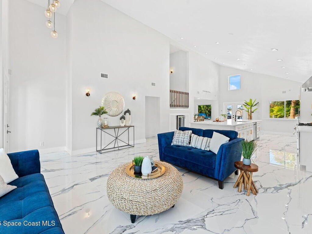 398 Riverview Lane, Melbourne Beach, FL 32951