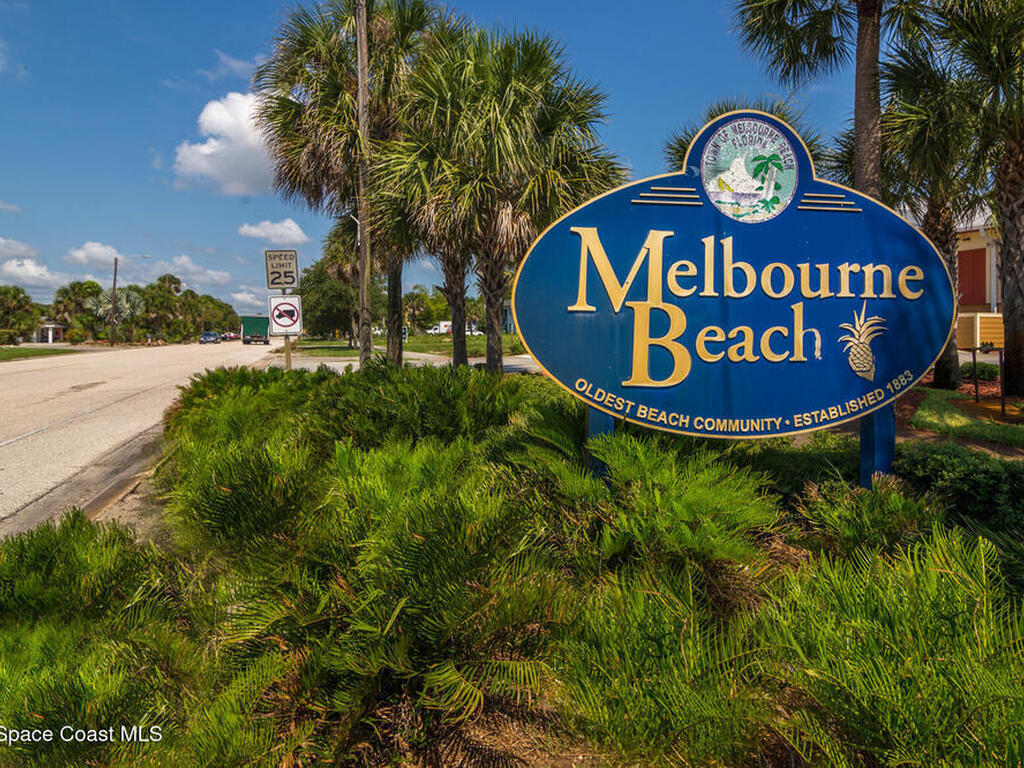 398 Riverview Lane, Melbourne Beach, FL 32951