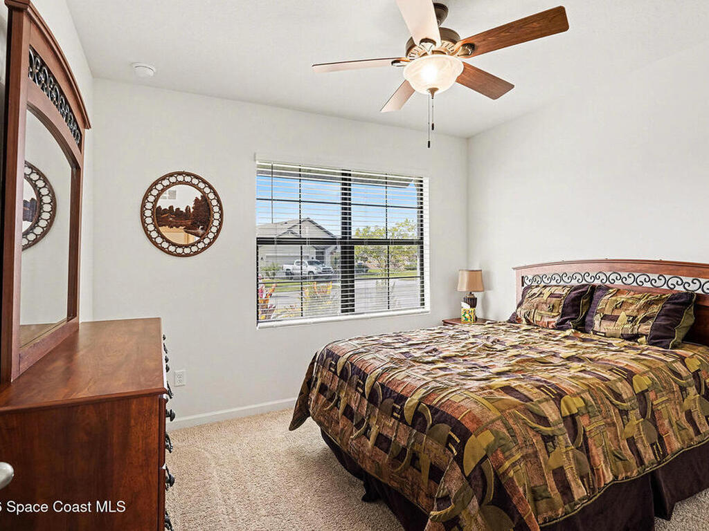 543 Old Country Road, Palm Bay, FL 32909