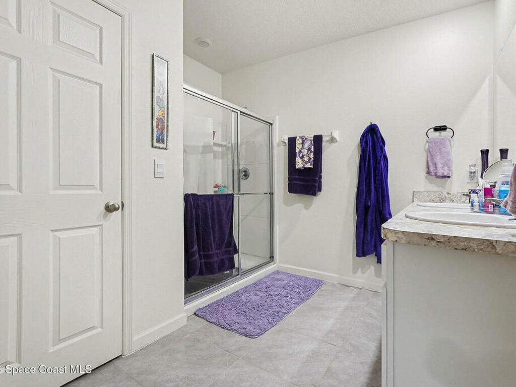 543 Old Country Road, Palm Bay, FL 32909