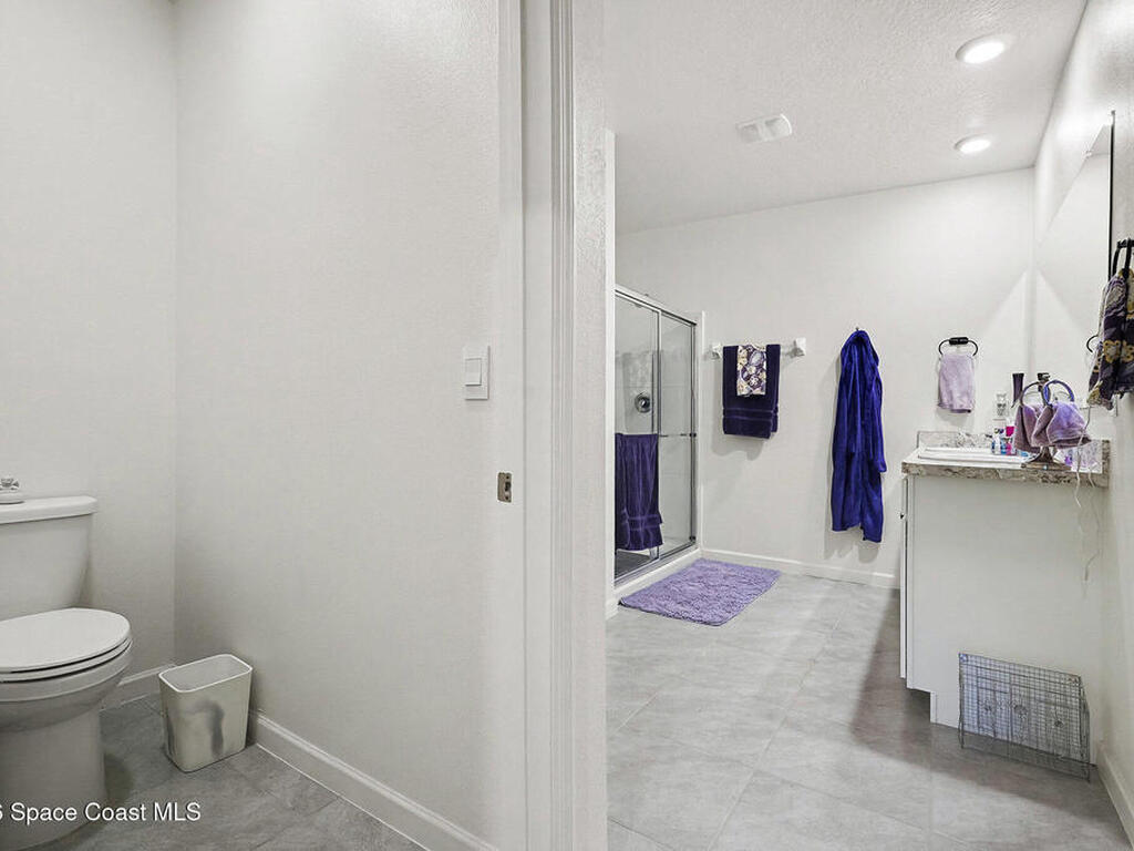 543 Old Country Road, Palm Bay, FL 32909