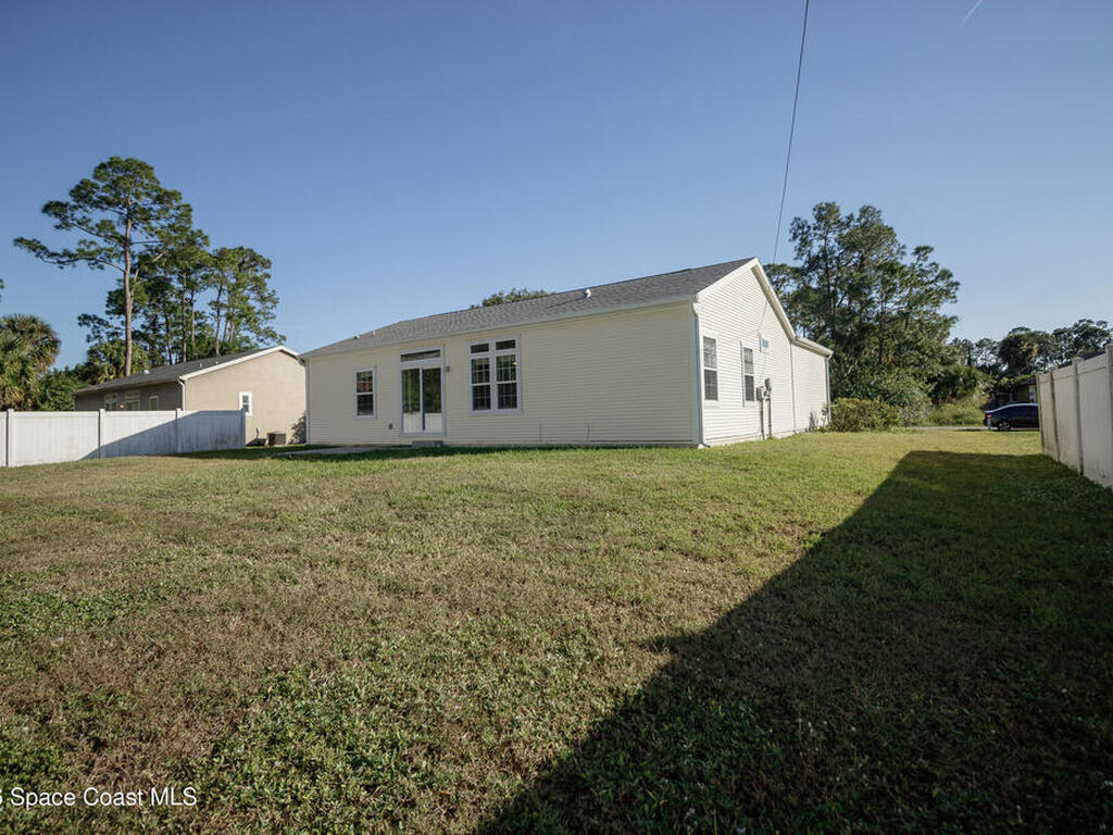 1873 Nanton Street, Palm Bay, FL 32907