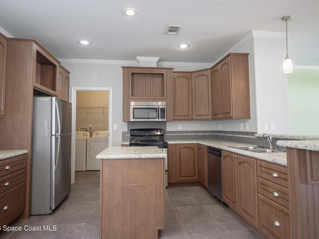 1873 Nanton Street, Palm Bay, FL 32907