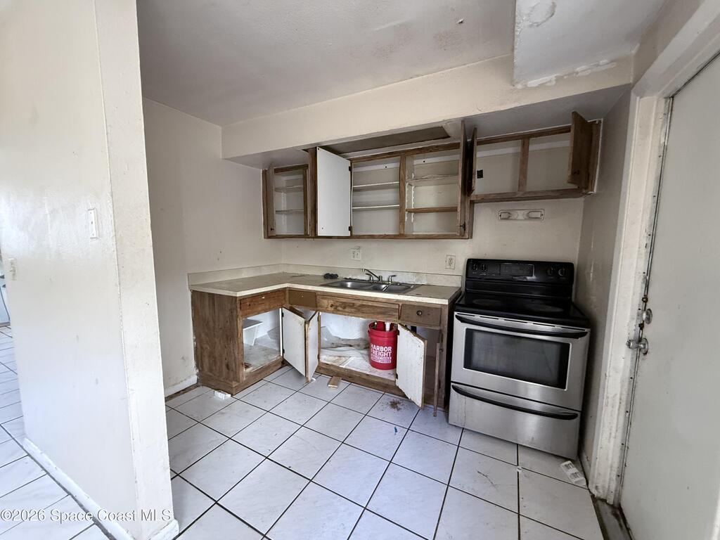 27 Ella Street, Melbourne, FL 32935