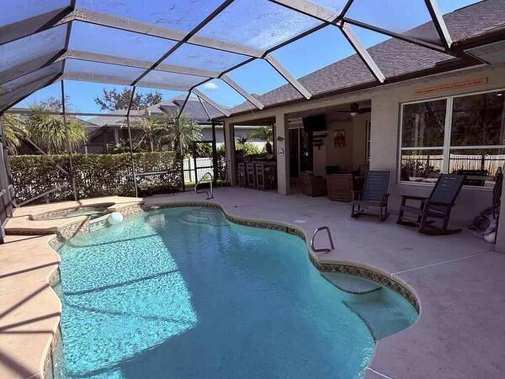 110 Ridgemont Circle, Palm Bay, FL 32909