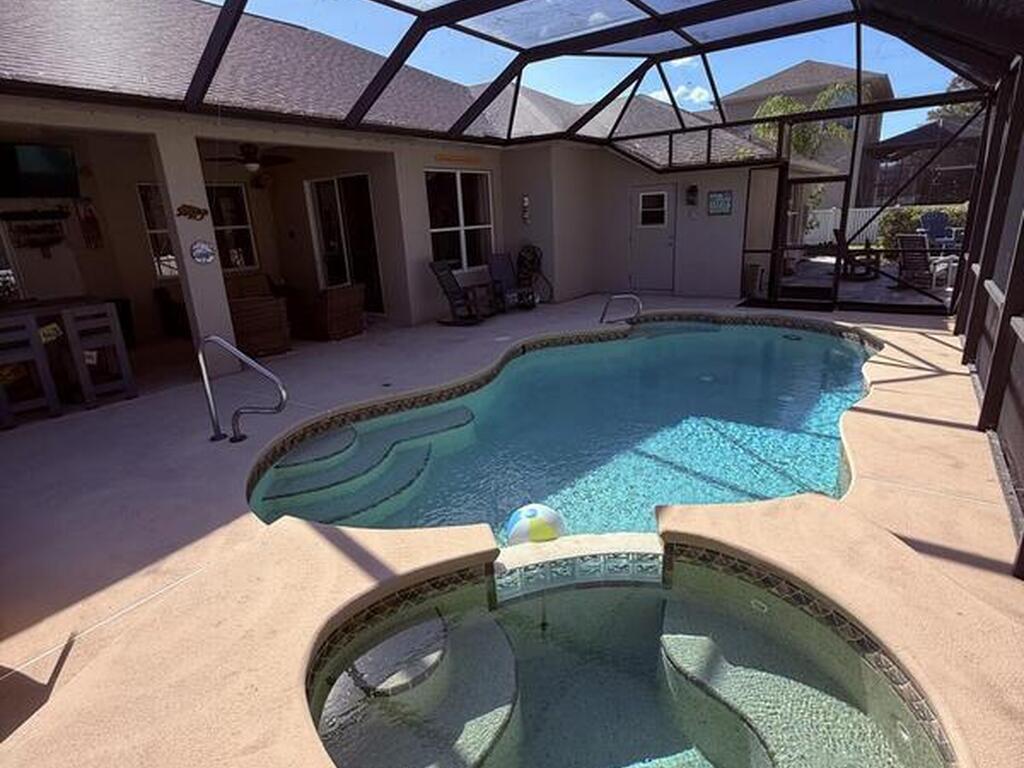 110 Ridgemont Circle, Palm Bay, FL 32909