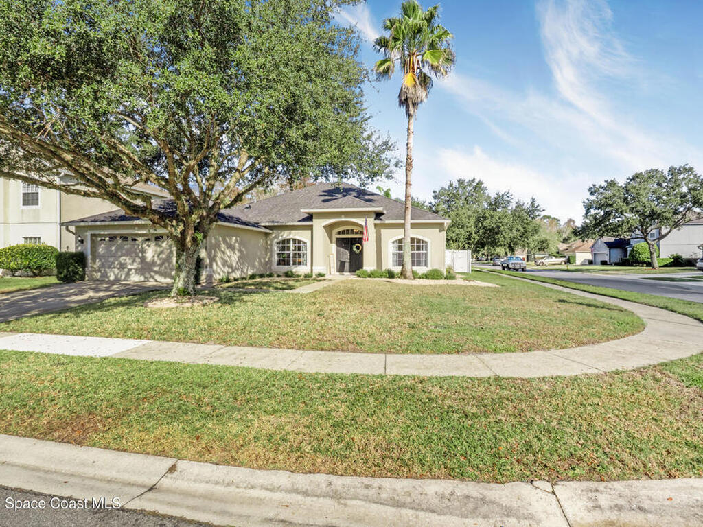 5895 Autumn Chase Circle, Sanford, FL 32771