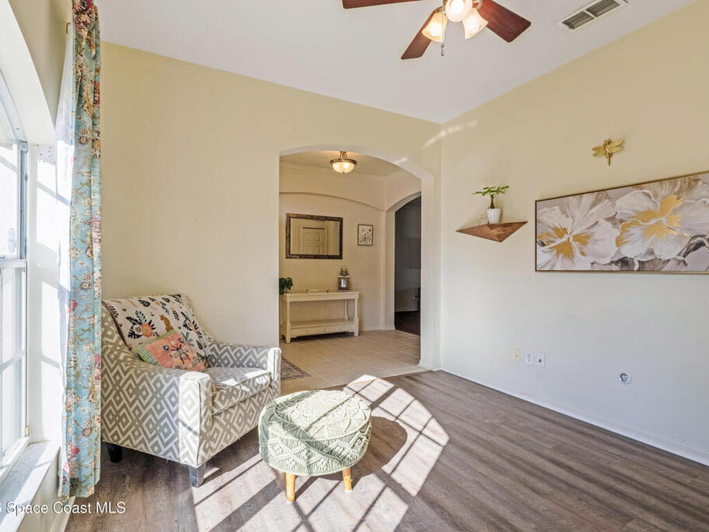 5895 Autumn Chase Circle, Sanford, FL 32771