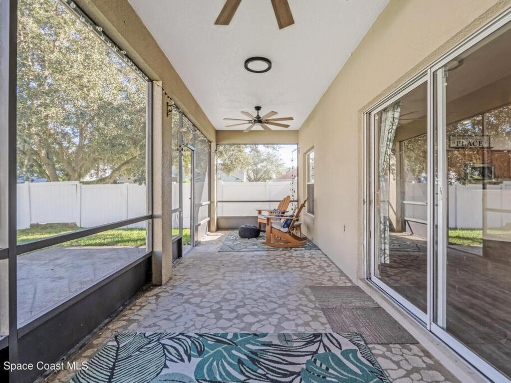 5895 Autumn Chase Circle, Sanford, FL 32771