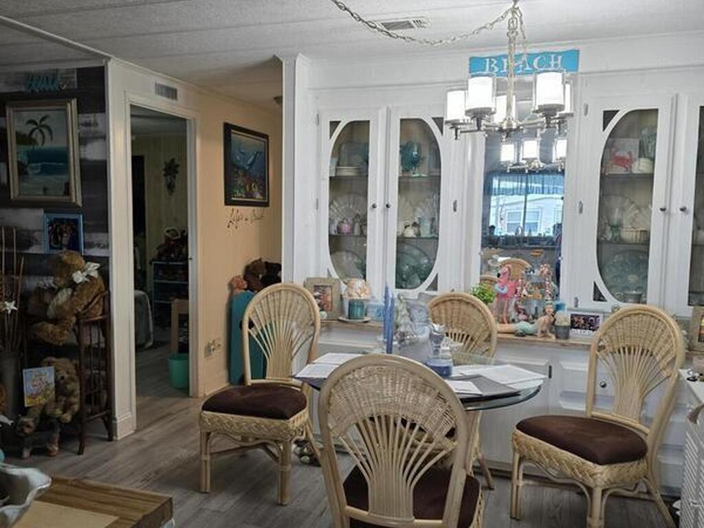 544 Jennifer Circle, West Melbourne, FL 32904