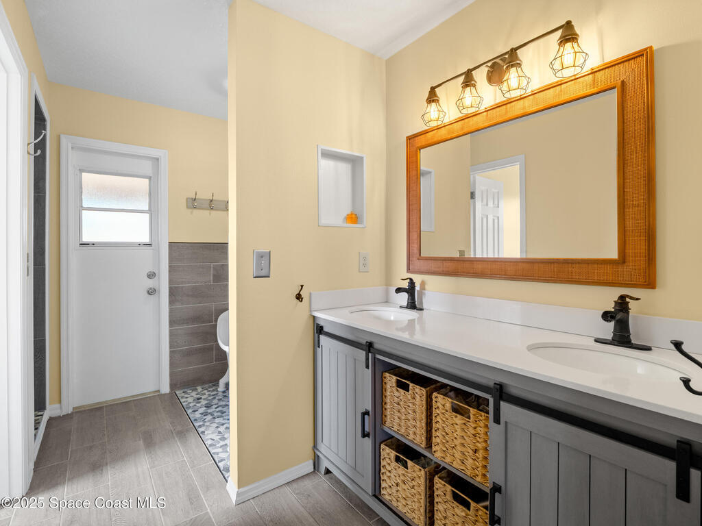 1378 York Circle, Melbourne, FL 32904