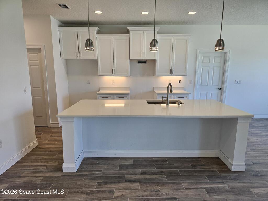 571 Fondulac Street, Palm Bay, FL 32908