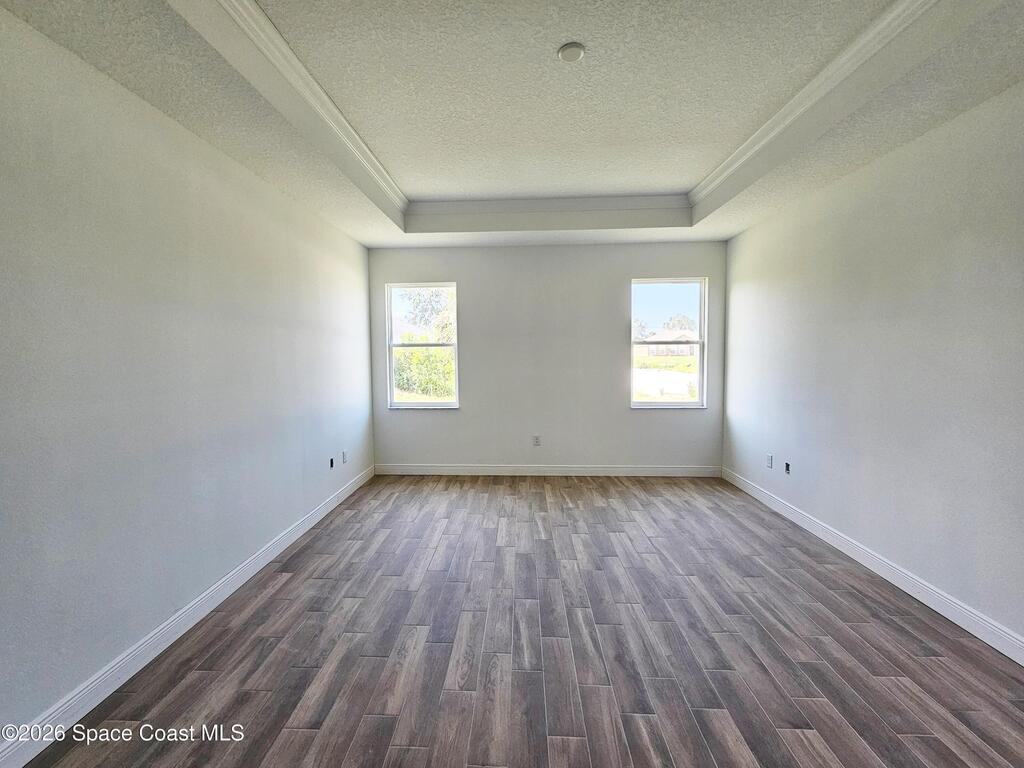 571 Fondulac Street, Palm Bay, FL 32908