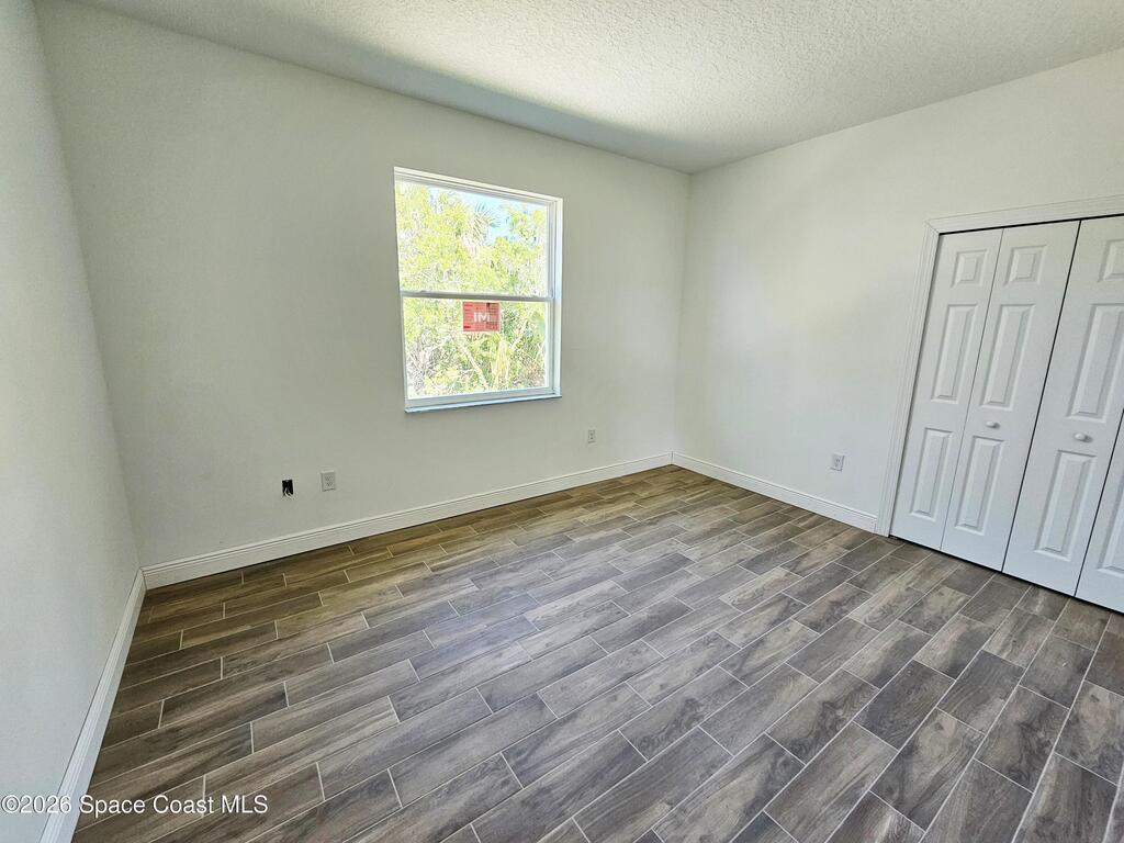 571 Fondulac Street, Palm Bay, FL 32908