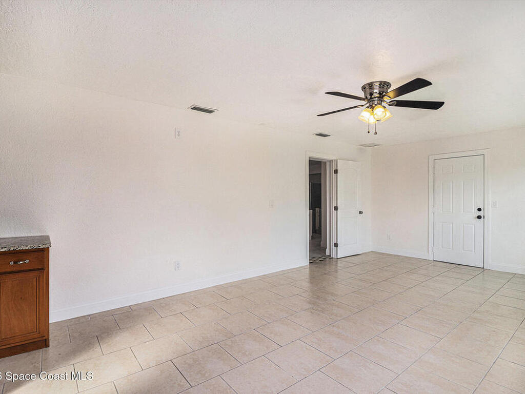 581 Clarke Avenue, Melbourne, FL 32935