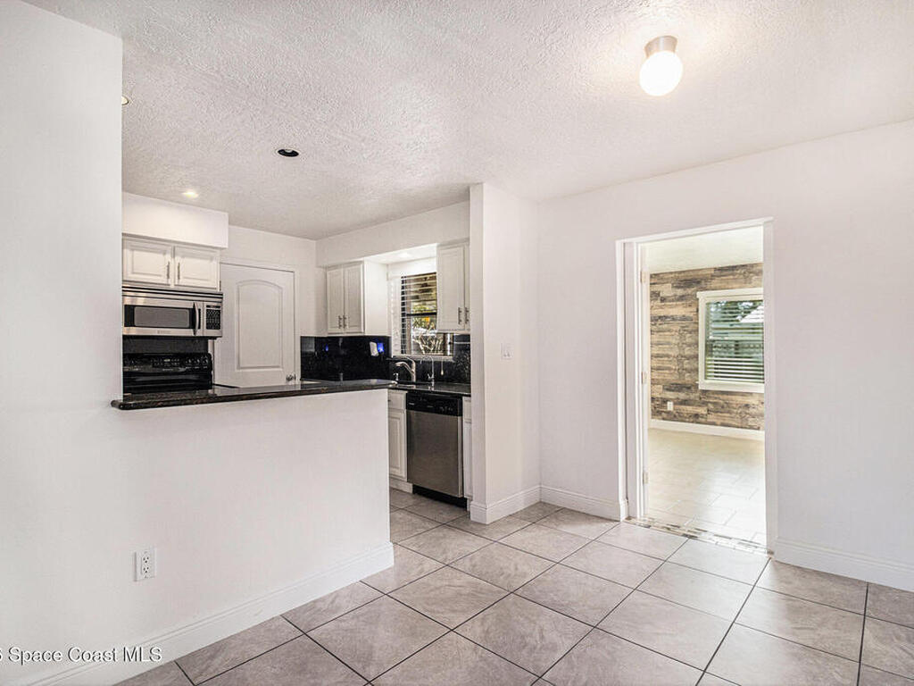 581 Clarke Avenue, Melbourne, FL 32935