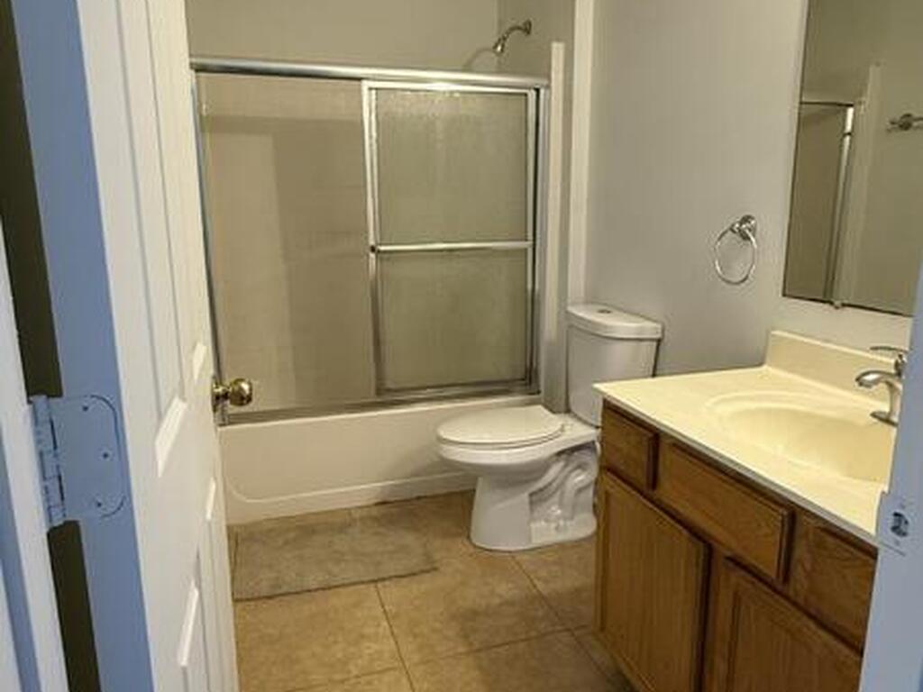 5525 Ortega Park Boulevard, Jacksonville, FL 32244