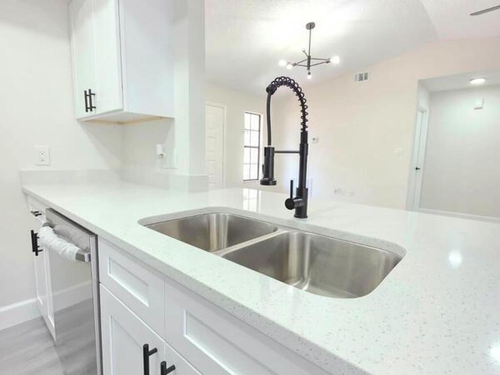 839 Carnation Avenue, Palm Bay, FL 32909