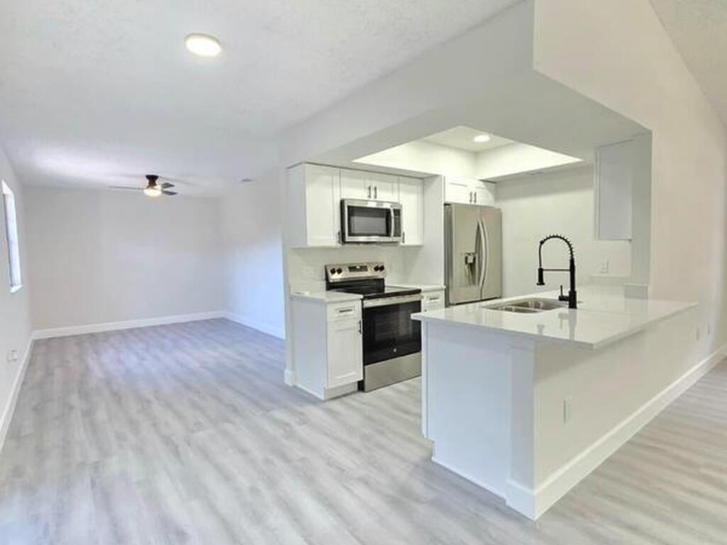 839 Carnation Avenue, Palm Bay, FL 32909