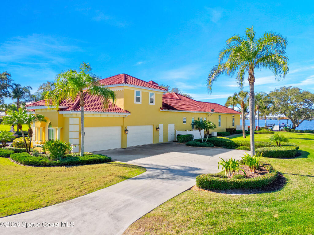 265 Stewart Drive, Merritt Island, FL 32952
