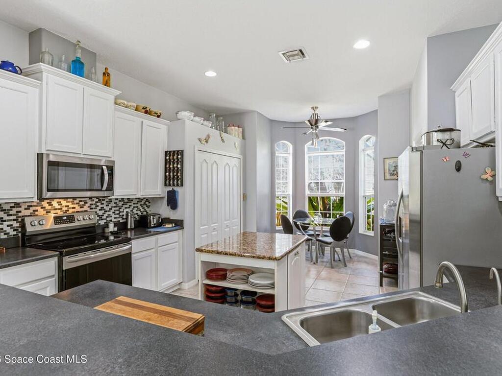 3865 Laurens Avenue, Malabar, FL 32950