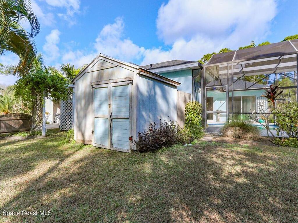 3865 Laurens Avenue, Malabar, FL 32950