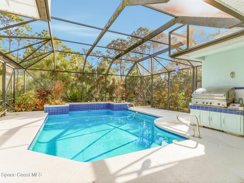 3865 Laurens Avenue, Malabar, FL 32950