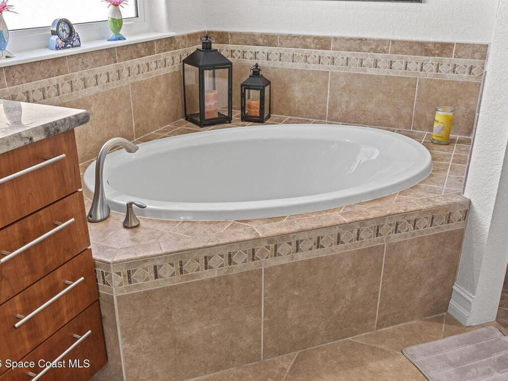 2641 Sussana Lane, Titusville, FL 32780