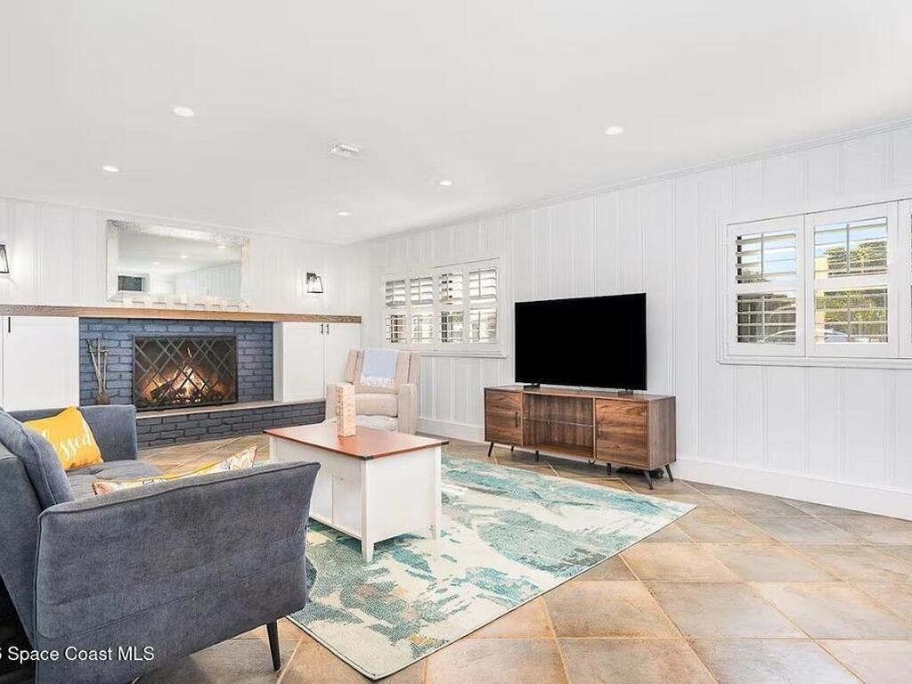 111 N Osceola Drive, Indian Harbour Beach, FL 32937