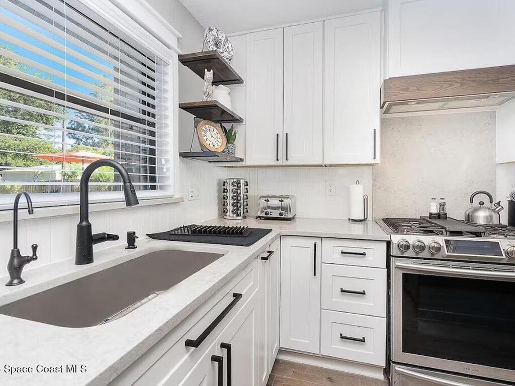 111 N Osceola Drive, Indian Harbour Beach, FL 32937