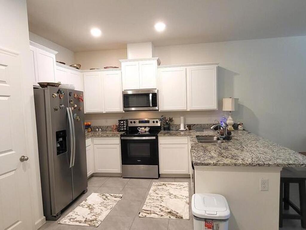 3406 Morrow Place, Mims, FL 32754