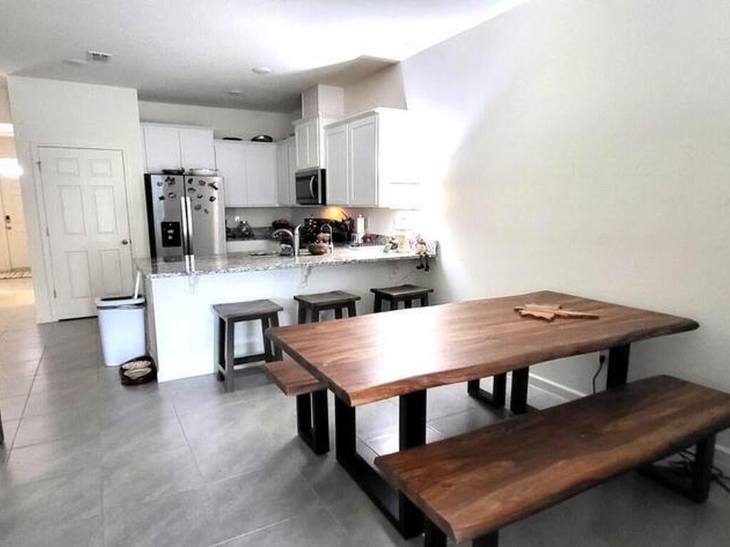 3406 Morrow Place, Mims, FL 32754