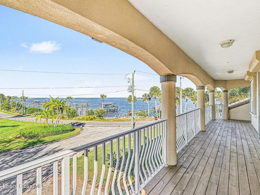 1 Point View Place, Cocoa, FL 32926