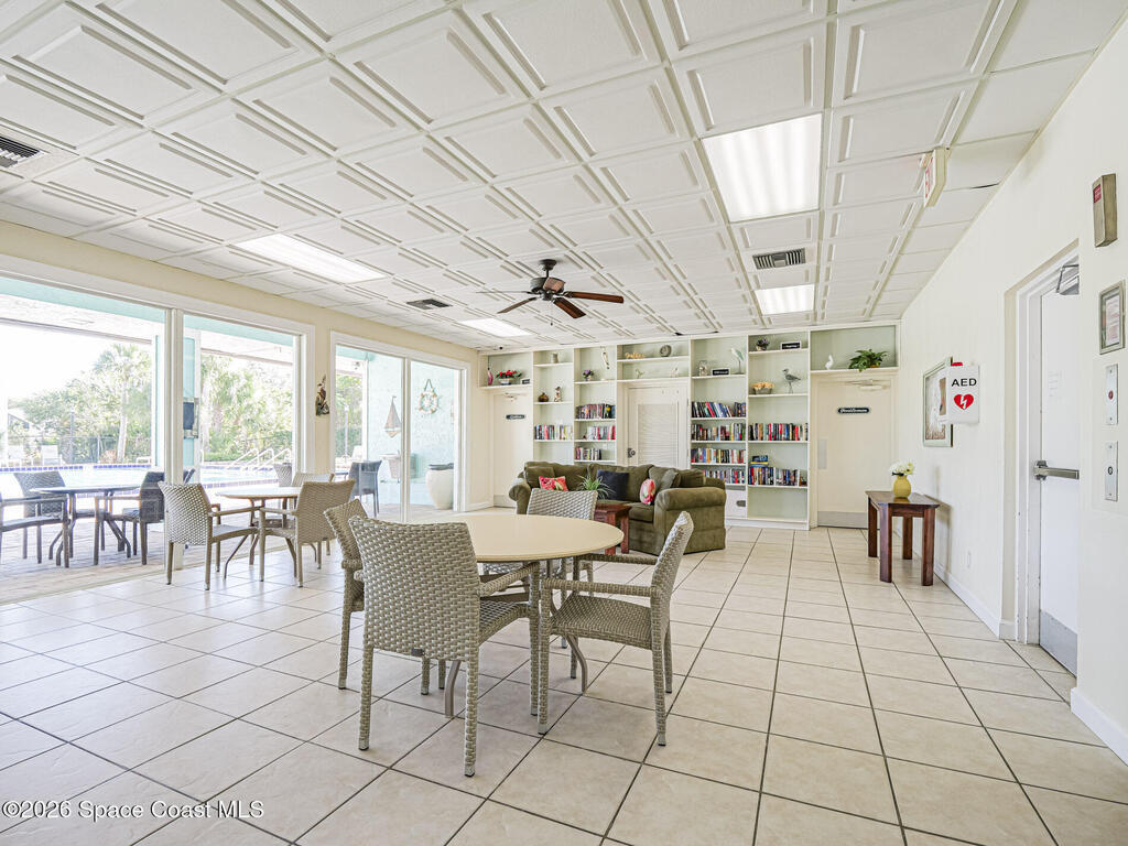 1198 Breezy Way, Sebastian, FL 32958