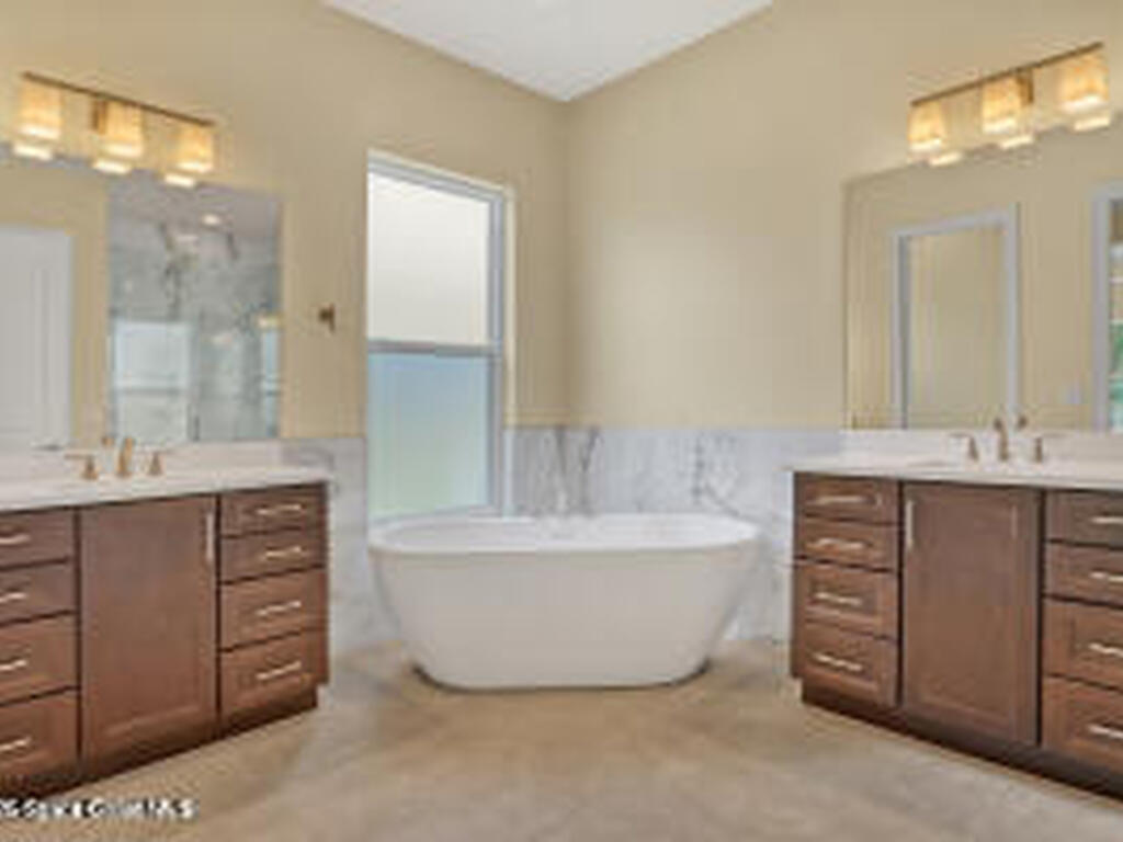 4335 Negal Circle, Melbourne, FL 32901