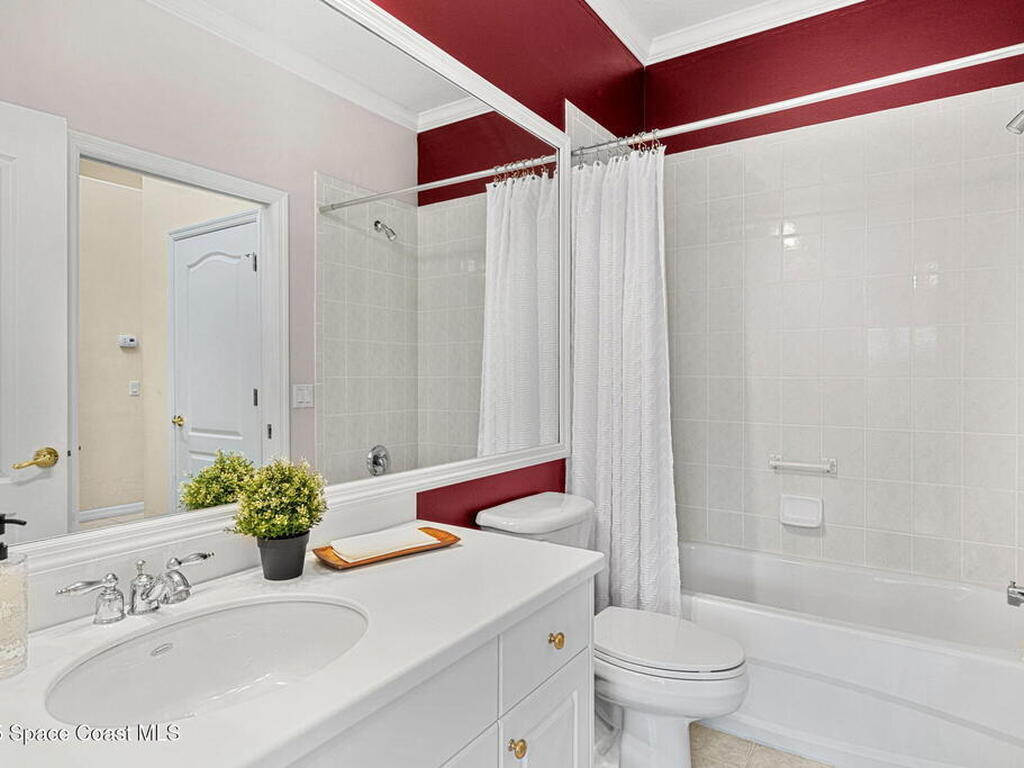 2700 Camberly Circle, Melbourne, FL 32940