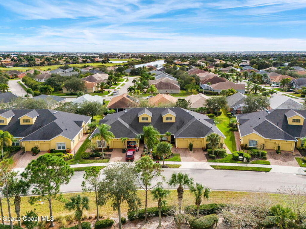 2700 Camberly Circle, Melbourne, FL 32940