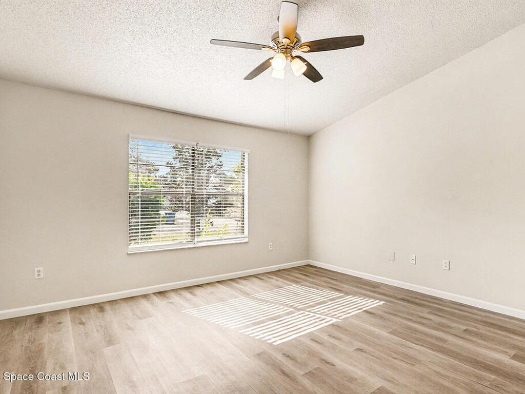 1337 Pakenham Street, Palm Bay, FL 32907